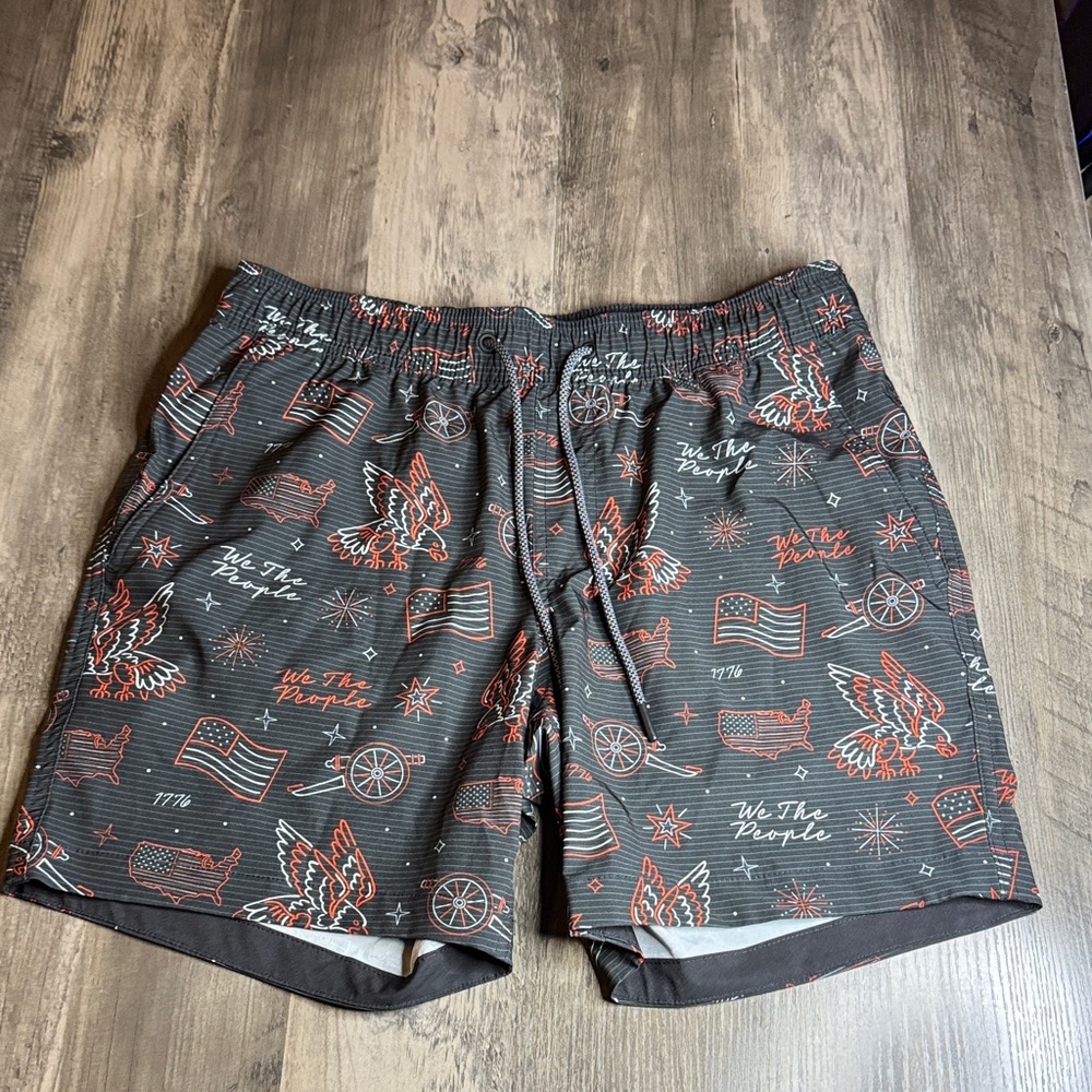Howitzer Men's Patriotic We The People Athletic Shorts - Black and Red
